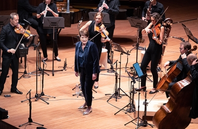 Catherine Carby and the Australian Chamber Orchestra (photograph by Nic Walker)